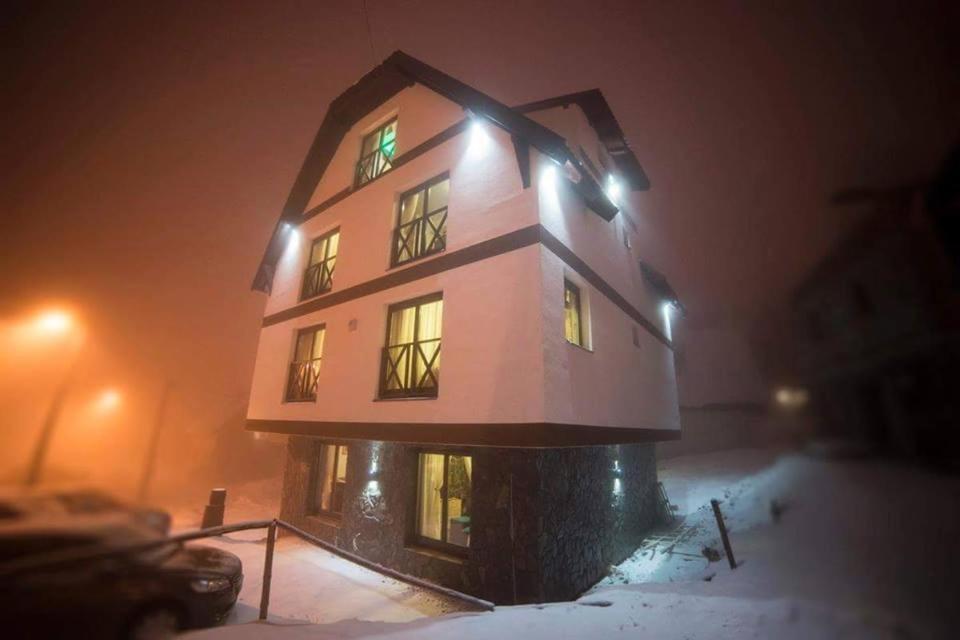 Drugarska Prica-Lana Hotel Jahorina Exterior photo